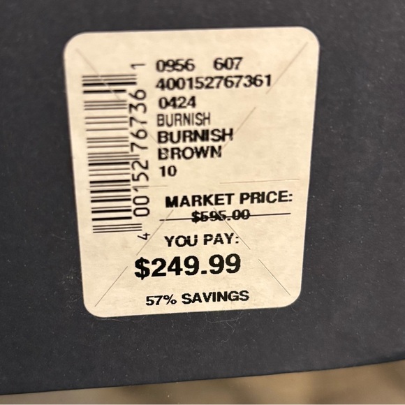 Two-tone Nettleton loafers. - Picture 4 of 4